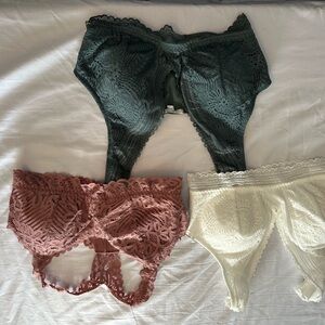 3 Maurice V Neck Lace Bras